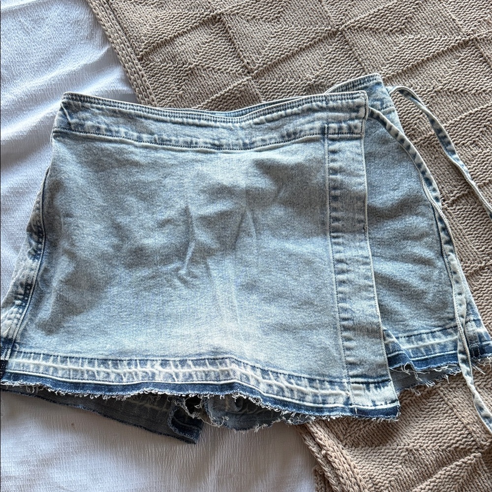 SO Light Blue Denim Shorts